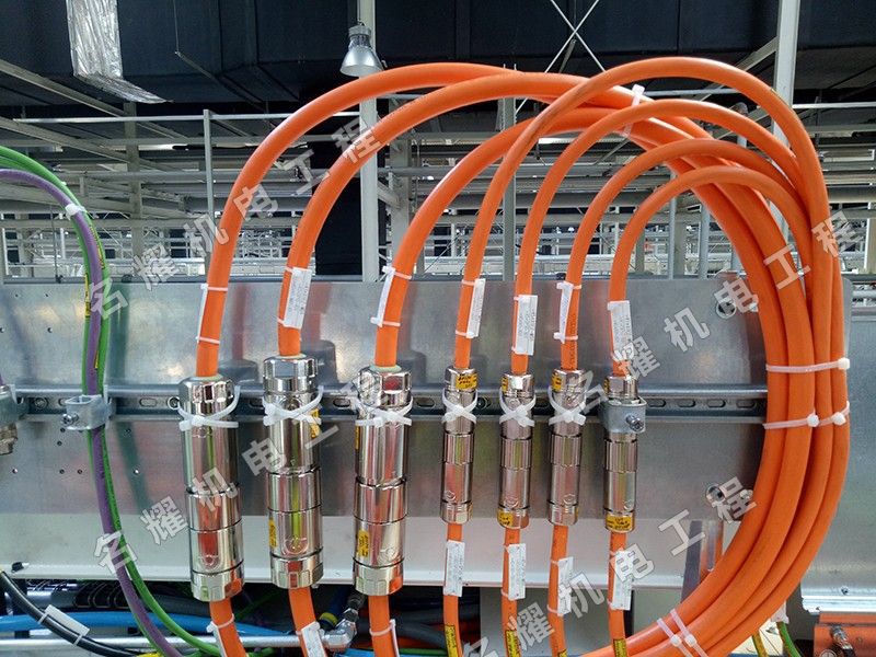 利勃海爾中國(guó)重汽加工中心